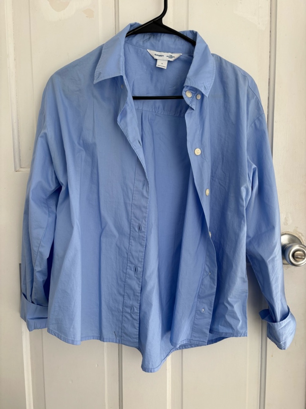 Old Navy Light Blue Button-Down Shirt